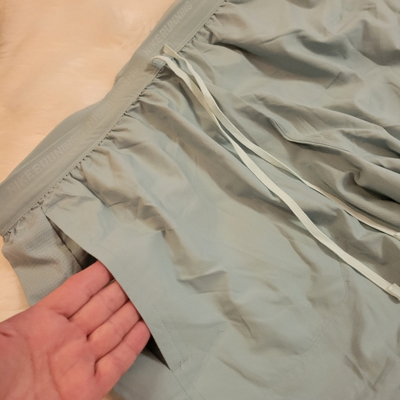 Nike Stride men's 7" 2-in-1 Running Shorts - Mineral Green - Picture 9 of 13